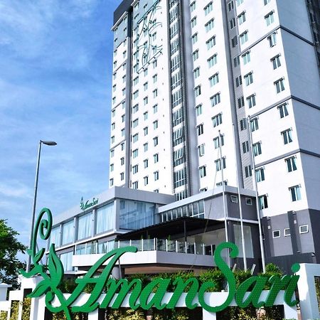 Amansari Hotel Nusajaya Nusajaya  Esterno foto