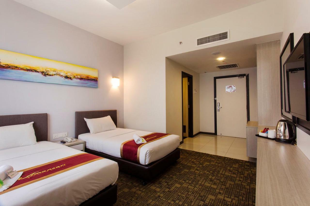Amansari Hotel Nusajaya Nusajaya  Esterno foto
